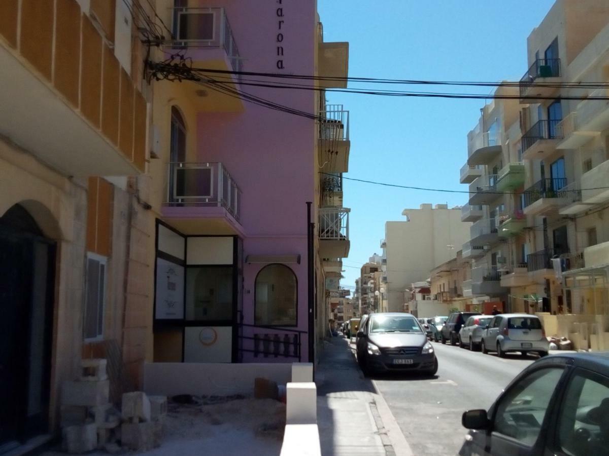 Tarona Guesthouse St. Paul's Bay Exterior foto