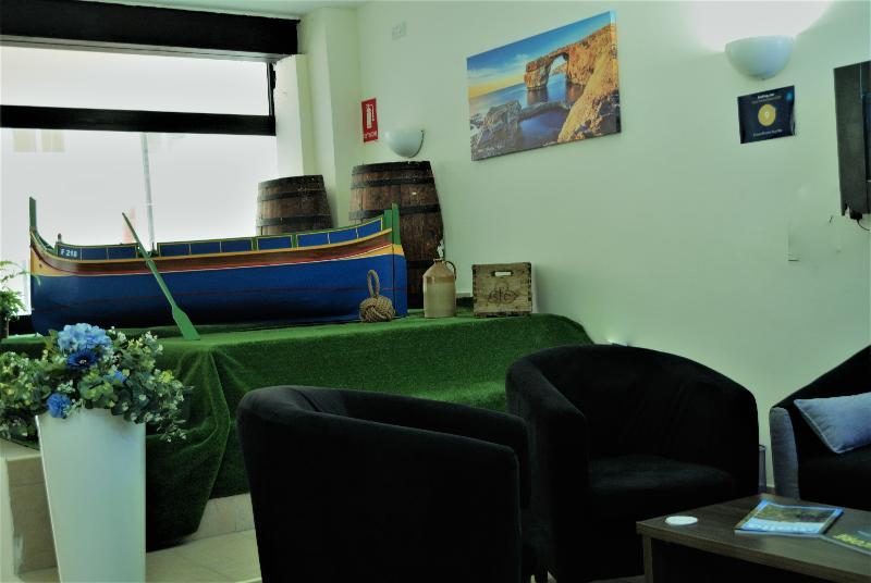 Tarona Guesthouse St. Paul's Bay Exterior foto